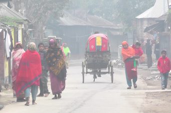 কুড়িগ্রামে প্রচন্ড শৈত্য প্রবাহ ও হিমেল হাওয়া : তাপমাত্রা ৯ দশমিক ৫ডিগ্রি সেলসিয়াস