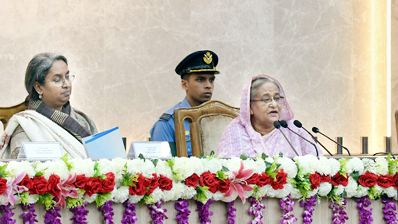 স্কুলে বিষয় ভিত্তিক বিভাজন করতে বললেন প্রধানমন্ত্রী