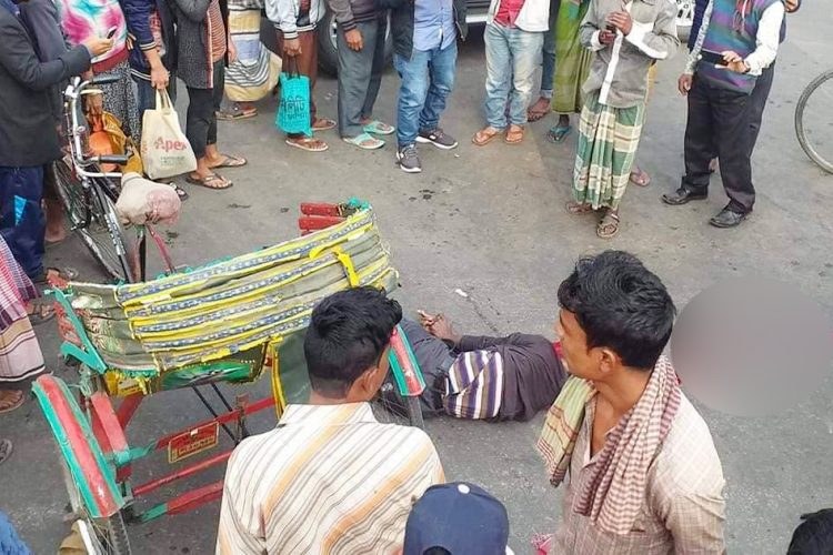 সিলেটে ট্রাক চাপায় প্রাণ গেলো রিকশাচালকের