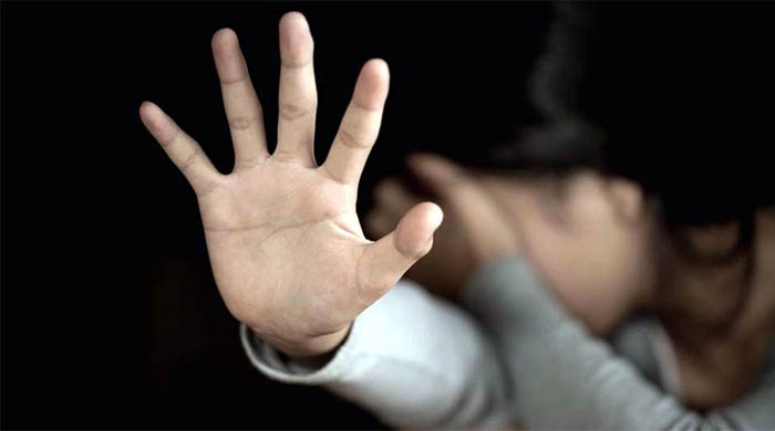 ব্র্যাক স্কুলের ভেতর তুলে নিয়ে কিশোরীকে পালাক্রমে ধর্ষণ