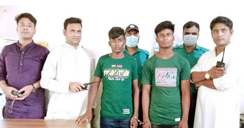 রংপুরে গাঁজাসহ ২ মাদক ব্যবসায়ীকে আটক