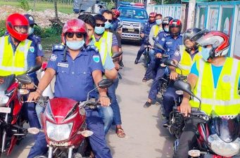 পুলিশ মহড়া দিয়ে শ্রীমঙ্গলে ডাকাতি প্রতিরোধের আগাম বার্তা