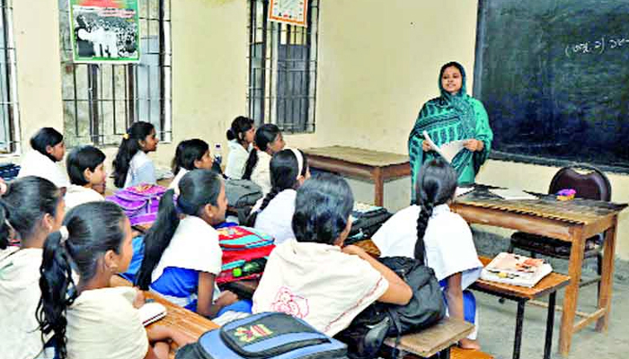 সরকারি প্রাথমিকে শিক্ষক নিয়োগ: কোন বিভাগে কতজনের আবেদন?