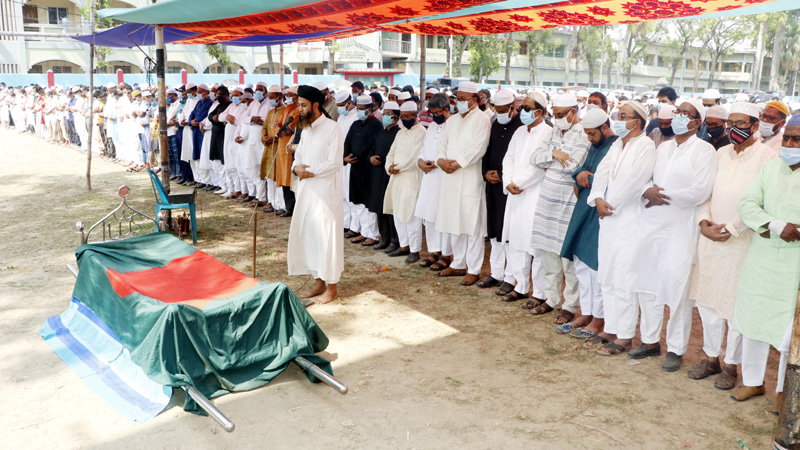 রাজশাহী জেলা আওয়ামী লীগ সভাপতি মেরাজ উদ্দিন মোল্লার জানাযা সম্পন্ন