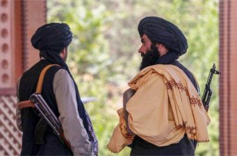 ১০ আফগান দোভাষীকে তলব করেছে তালেবান সরকার