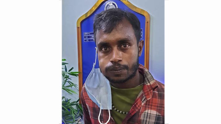মণ্ডপে কোরআন রাখার কথা ‘স্বীকার করেছেন’ কুমিল্লার ইকবাল