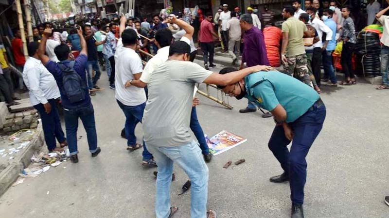 রাজশাহী নগরীতে যুবদলের সঙ্গে পুলিশের সংঘর্ষ, পুলিশসহ আহত ১০