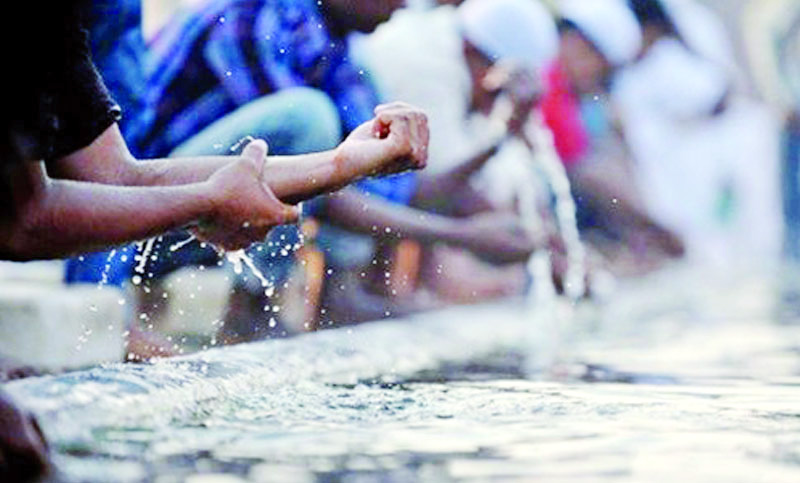 দ্বিনের ব্যাপারে খামখেয়ালি আচরণ নয়
