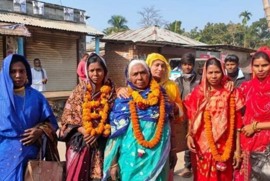 নাটোরে এক সঙ্গে তিন মেয়ে সংরক্ষিত নারী ইউপি সদস্য নির্বাচিত