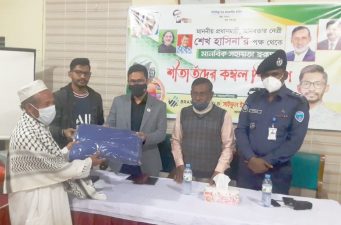 সরাইলে শীতার্তদের মাঝে কম্বল বিতরণ করেন সাবেক ছাত্রলীগ নেতা রাব্বি