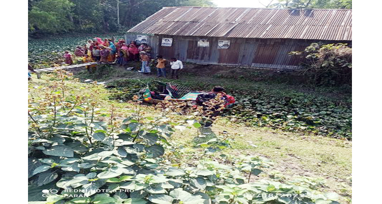 নোয়াখালীতে প্রাইভেটকার, সিএনজি ও মোটরসাইকেলের ত্রিমুখী সংঘর্ষে নিহত ২