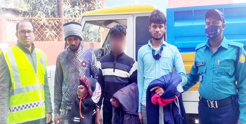 রাজশাহীতে আন্তঃজেলা গরু চোরচক্রের ৩ সদস্য আটক