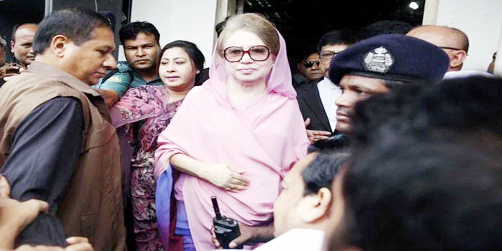 খালেদা জিয়ার সাজা স্থগিতের মেয়াদ বাড়ল