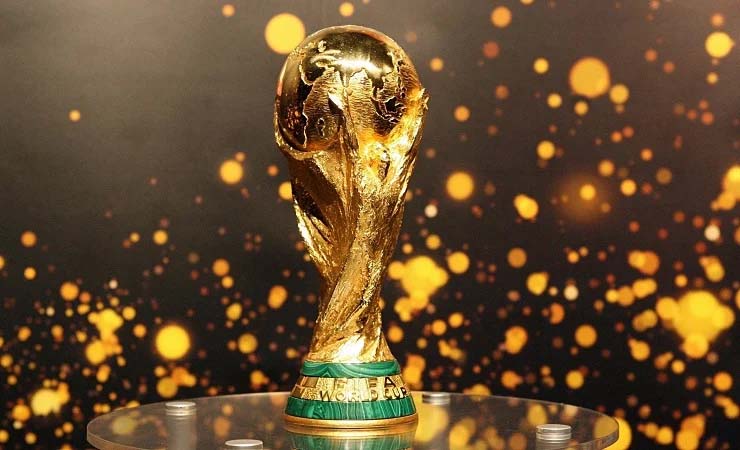 আগামীকাল দেশে আসছে ফুটবল বিশ্বকাপের ট্রফি 