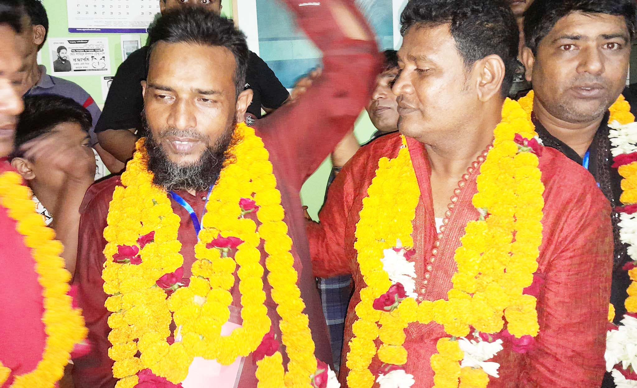 নড়াইল জেলা বাস মিনিবাস কোচ, মাইক্রোবাস শ্রমিক ইউনিয়নের বিপ্লব বিশ্বাস সভাপতি, আব্দুল্লাহ আল মামুন সাধারন সম্পাদক নির্বাচিত