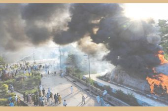 উত্তাল পাকিস্তান: দেশব্যাপী ধর্মঘটের ডাক দিলো পিটিআই