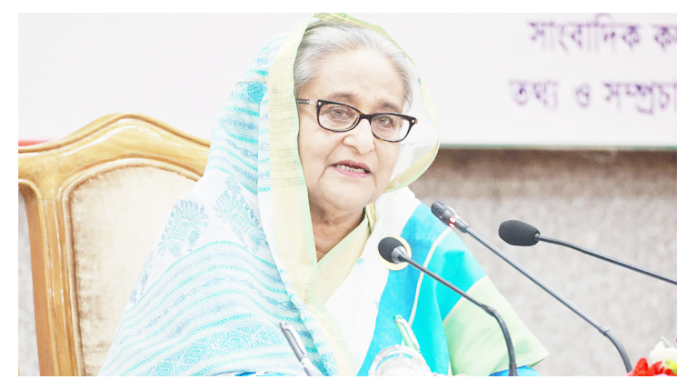 মাঝে মাঝে মনে হয়, সব কিছু বন্ধ করে দিই: প্রধানমন্ত্রী শেখ হাসিনা