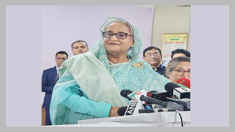 কার কাছে বিশ্বাসযোগ্যতা প্রমাণ করব: প্রধানমন্ত্রী