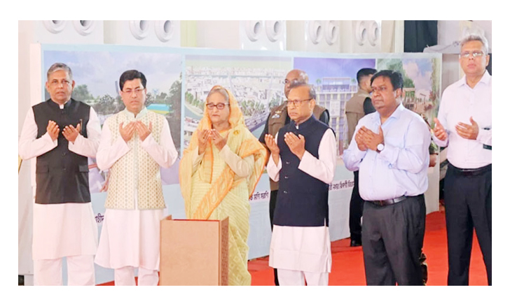 রাজধানী বঙ্গবাজার মার্কেটসহ ৪ প্রকল্পের উদ্বোধন করলেন প্রধানমন্ত্রী