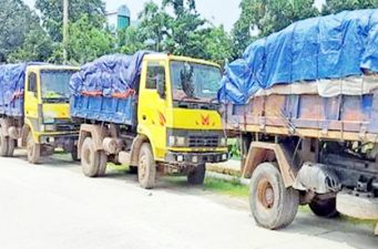 ট্রাকচালককে অস্ত্রের মুখে জিম্মি করে এক ট্রাক চিনি ছিনতাই