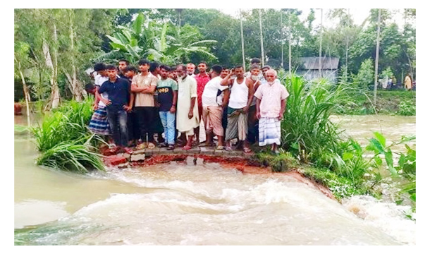 ৩ নদীর পানি বিপৎসীমার উপরে, নতুন এলাকা প্লাবিত