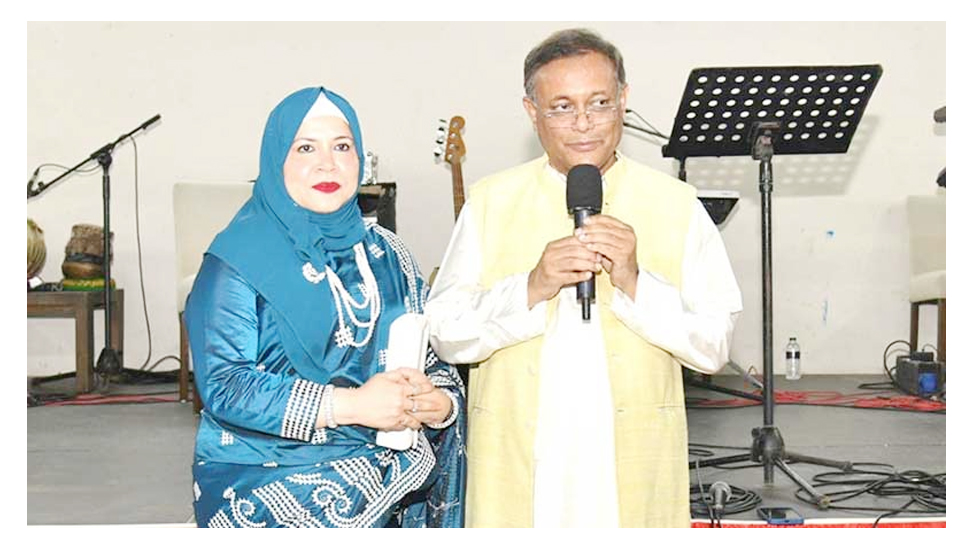 হাছান মাহমুদ ও তার স্ত্রী-কন্যার ব্যাংক হিসাব জব্দের নির্দেশ