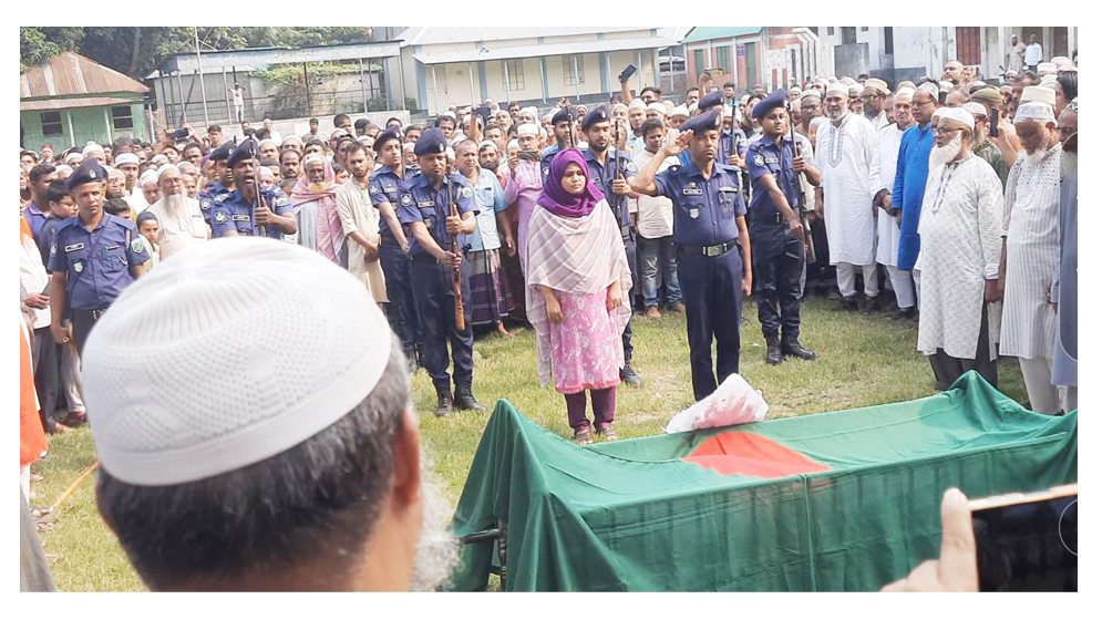 কাজিপুরে বীর মুক্তিযোদ্ধা আবুল কালাম আজাদের ইন্তেকাল ; রাষ্ট্রীয় মর্যাদায় দাফন