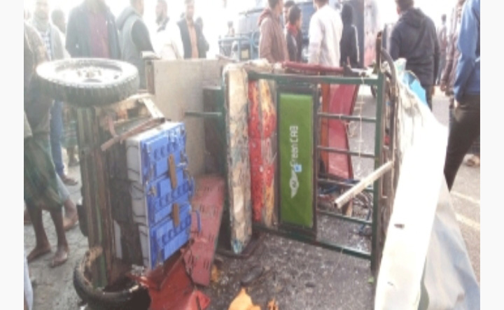 মাধবপুরে নাম পরিচয়হীন গাড়ির ধাক্কায় ৩ নারী শ্রমিকের মৃত্যু
