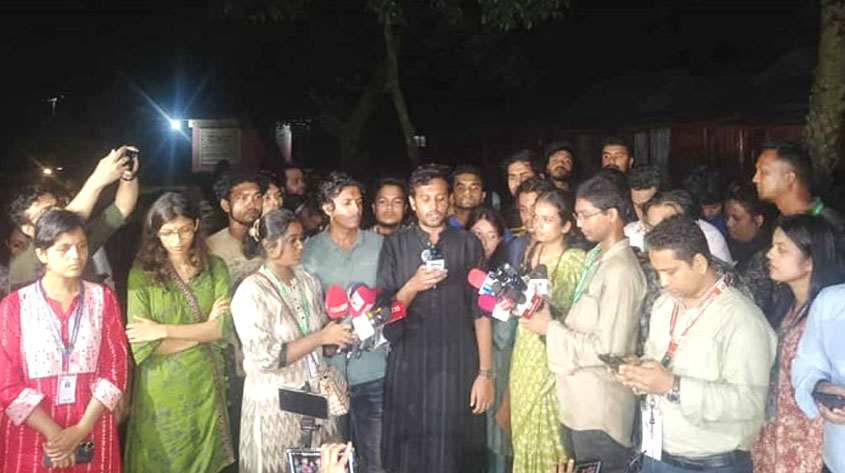 ভোট বর্জন করে পুনঃনির্বাচনের দাবি চার প্যানেলের