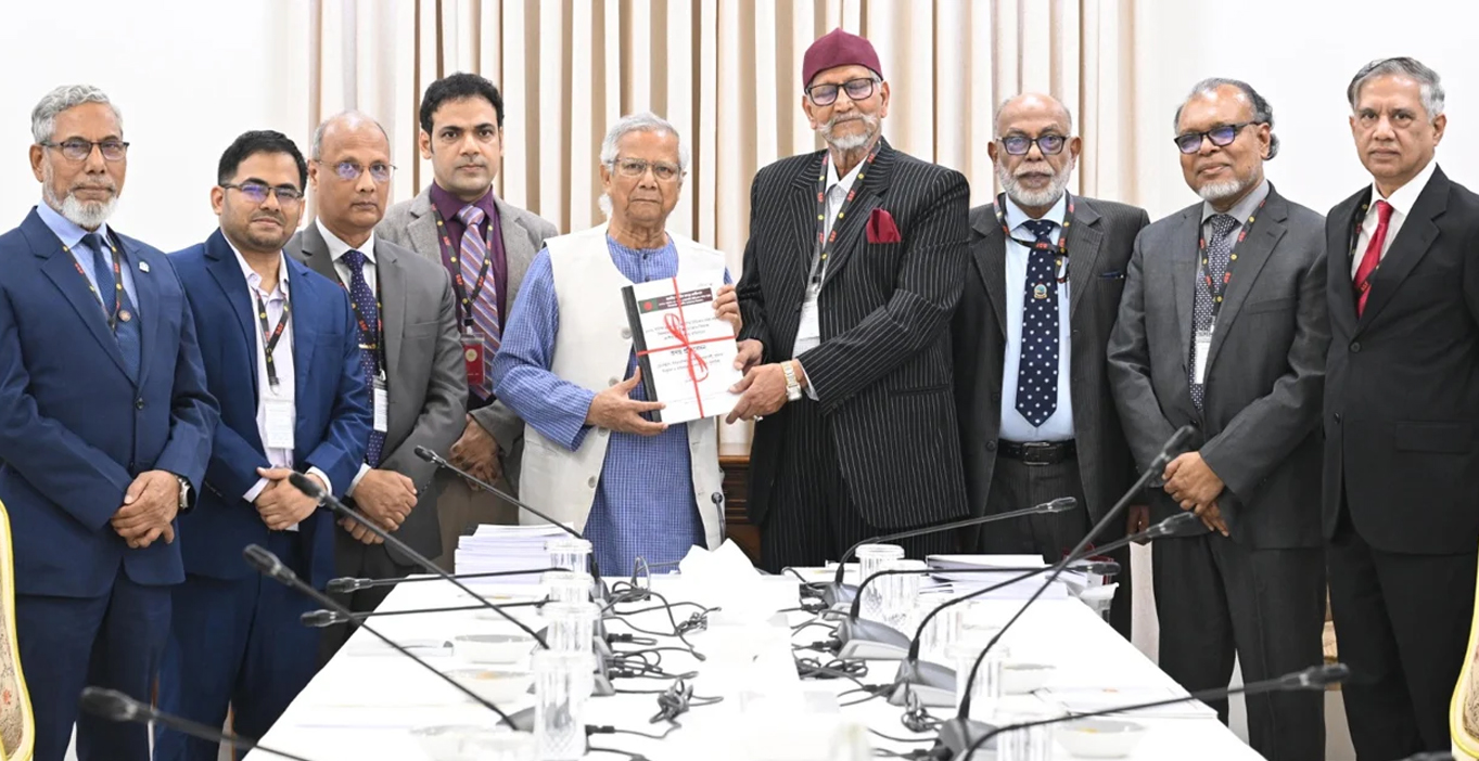 বিডিআর হত্যাকাণ্ডে জড়িত আ.লীগ, মূল সমন্বয়কারী তাপস: কমিশন