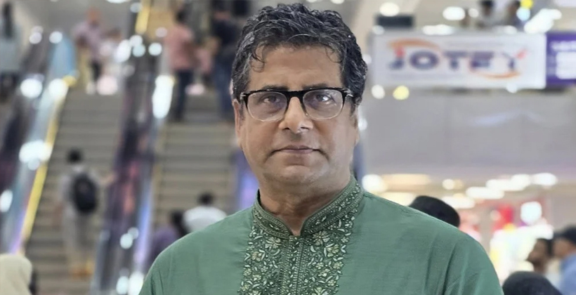 ডিবি হেফাজতে আনিস আলমগীর