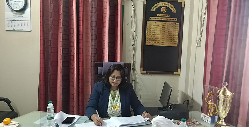 রাণীশংকৈলে উন্নয়নমুলক প্রকল্প পরিদর্শনে উপ-সচিব