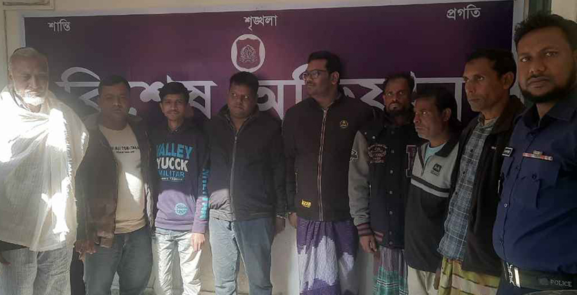 রংপুরে ‘ডেভিল হান্ট’ ফেজ-২ নিষিদ্ধ আ.লীগ ও অঙ্গসংগঠনের ৬ নেতা গ্রেফতার