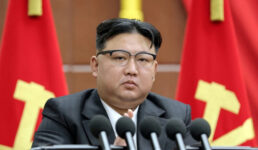 প্রকাশ্য অনুষ্ঠানে উপপ্রধানমন্ত্রীকে বরখাস্ত করলেন কিম জং উন