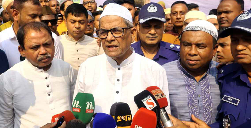 ভেঙে পড়া রাষ্ট্রীয় প্রতিষ্ঠান পুনর্গঠনে কাজ করছে সরকার: মির্জা ফখরুল