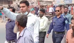 ফুলবাড়ীতে দুইশত অবৈধ্যস্থাপনা গুড়িয়ে দিলো প্রশাসন