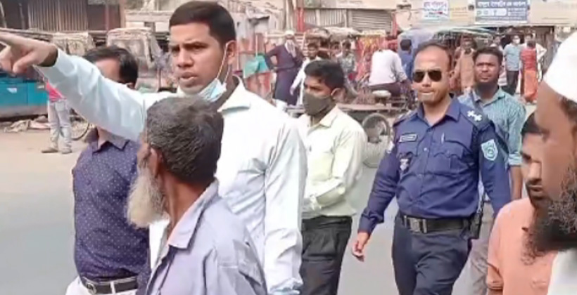 ফুলবাড়ীতে দুইশত অবৈধ্যস্থাপনা গুড়িয়ে দিলো প্রশাসন