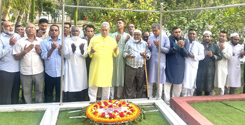 সাইফুর রহমান’র কবর জিয়ারত করেন মৌলভীবাজার জেলা পরিষদের প্রশাসক ভিপি মিজান