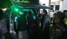 চিকিৎসা নিয়ে বাবা মেয়ে ফিরছিলেন বাড়ি, অতপর 