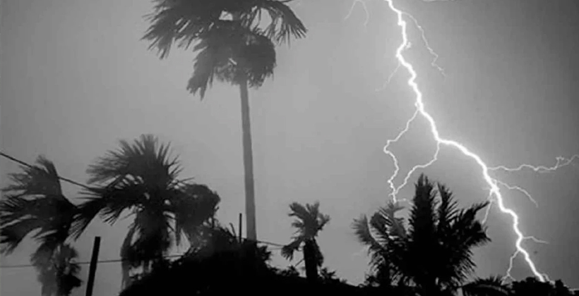 সারা দেশে বজ্রপাতে ১২ জনের মৃত্যু