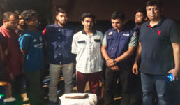 সিলেটের জাফলংয়ে কূপ থেকে দেশীয় পিস্তল উদ্ধার, আটক ৩