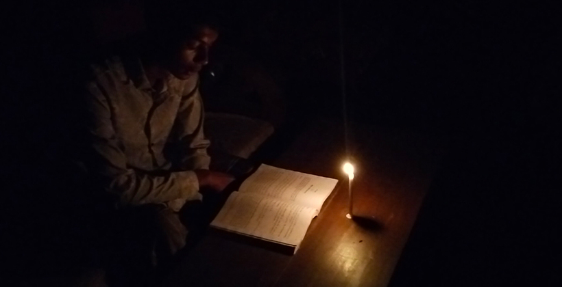 ঝালকাঠিতে বেড়েছে লোডশেডিং, ভোগান্তিতে পরীক্ষার্থী, ব্যবসায়ী ও সাধারণ মানুষ