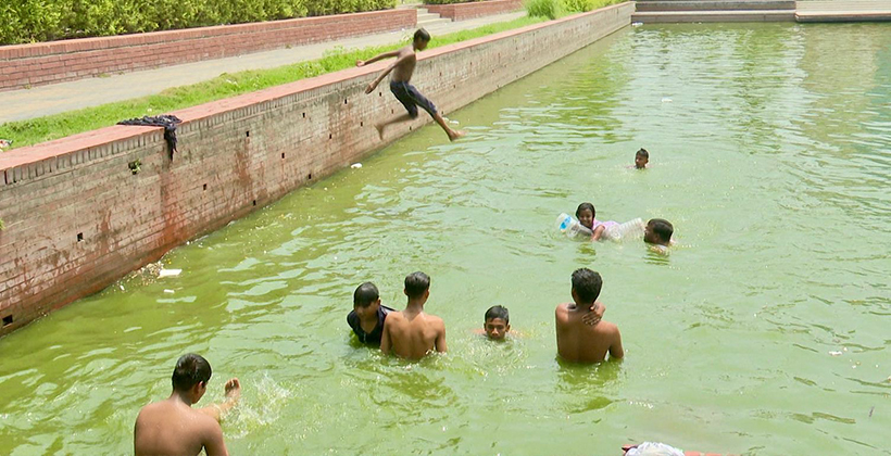 রাজশাহীতে তীব্র তাপ্রবাহে জনজীবন স্থবির