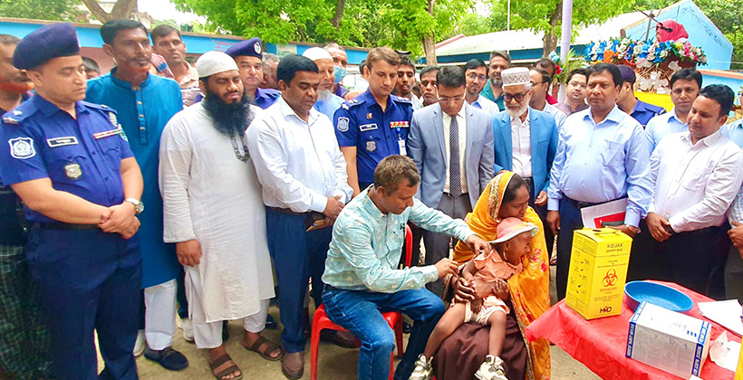 রাজশাহী বিভাগের ৫ জেলায় তিন সপ্তাহব্যাপী বিশেষ হামের টিকাদান কর্মসূচি শুরু