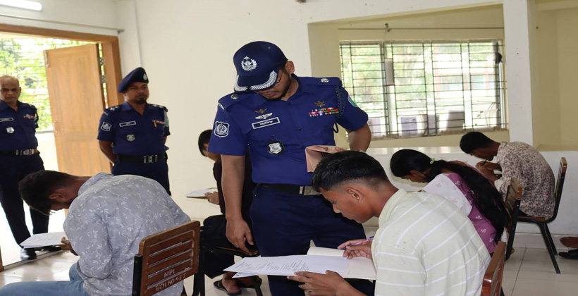 মৌলভীবাজারে ট্রেইনি রিক্রুট কনস্টেবল নিয়োগের লিখিত পরীক্ষা সম্পন্ন