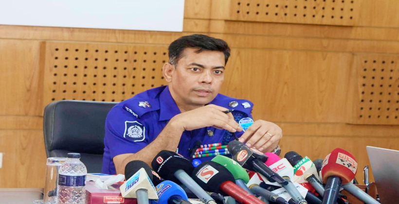 জঙ্গল সলিমপুর এক ‘রাষ্ট্রের ভেতরে অন্য রাষ্ট্র’ থাকবে না: চট্টগ্রামের নতুন এসপি মাসুদ আলম।
