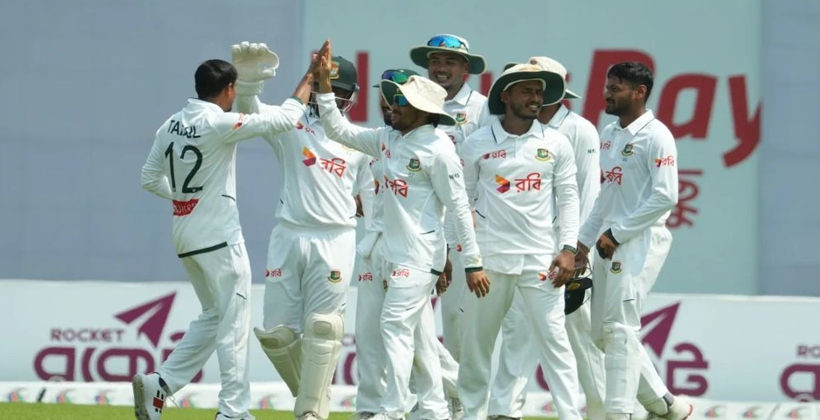 পাকিস্তানকে বিধ্বস্ত করে বিশাল লিডে বাংলাদেশ