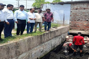 দীর্ঘ ২০ বছর ধরে পরিস্কার হয়নি ড্রেন