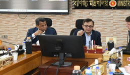 যুক্তরাষ্ট্রের সঙ্গে বাণিজ্য চুক্তি নিয়ে আতঙ্কিত না হওয়ার আহ্বান বাণিজ্যমন্ত্রীর
