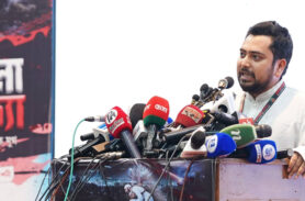 কাঁটাতারের বেড়া দিয়ে কারও সাথে বন্ধুত্ব করা যায় না: নাহিদ ইসলাম
